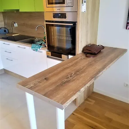 Luxury 55m2 With Unique View Apartment